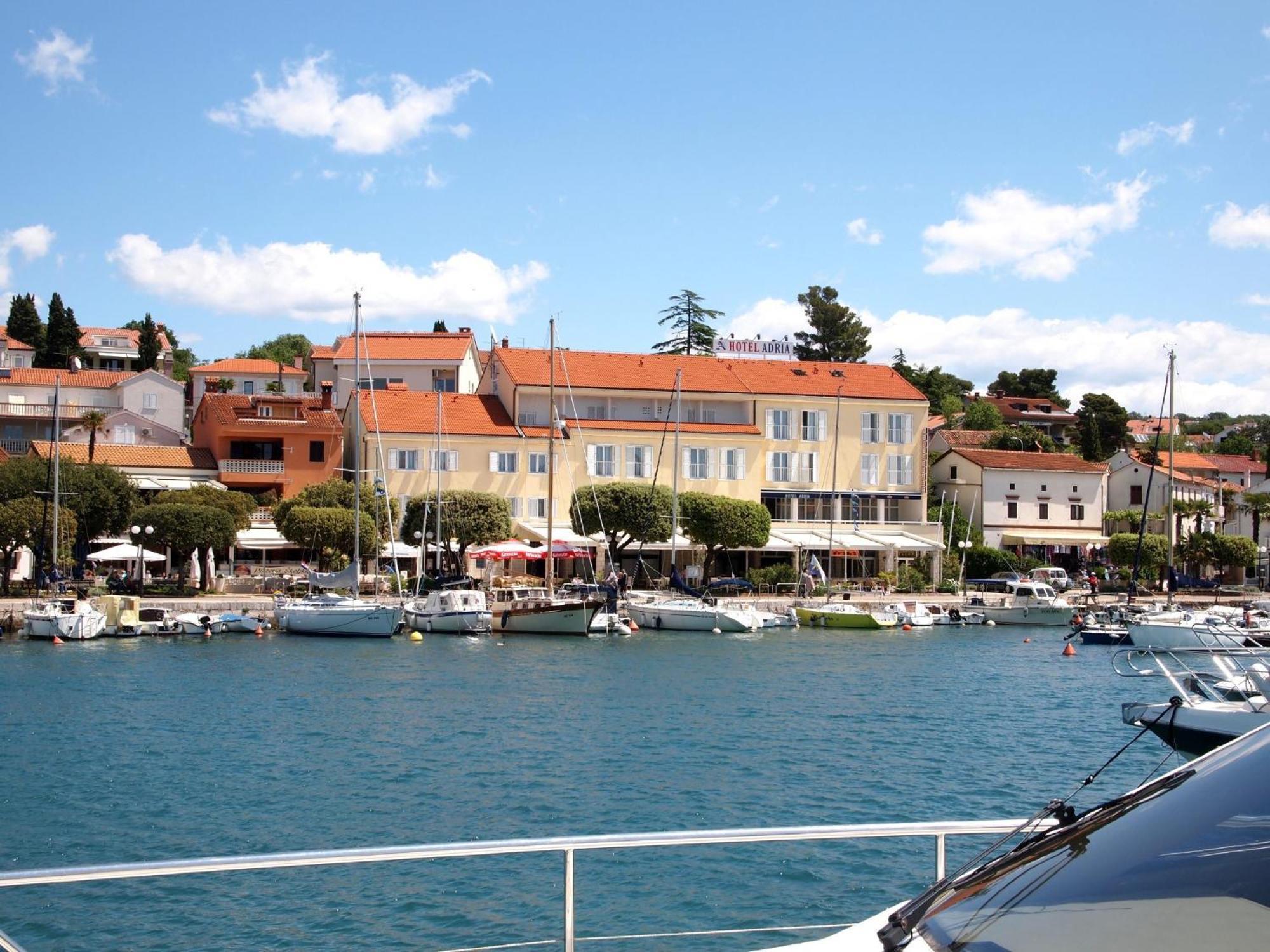 Hotel Adria Malinska Kültér fotó