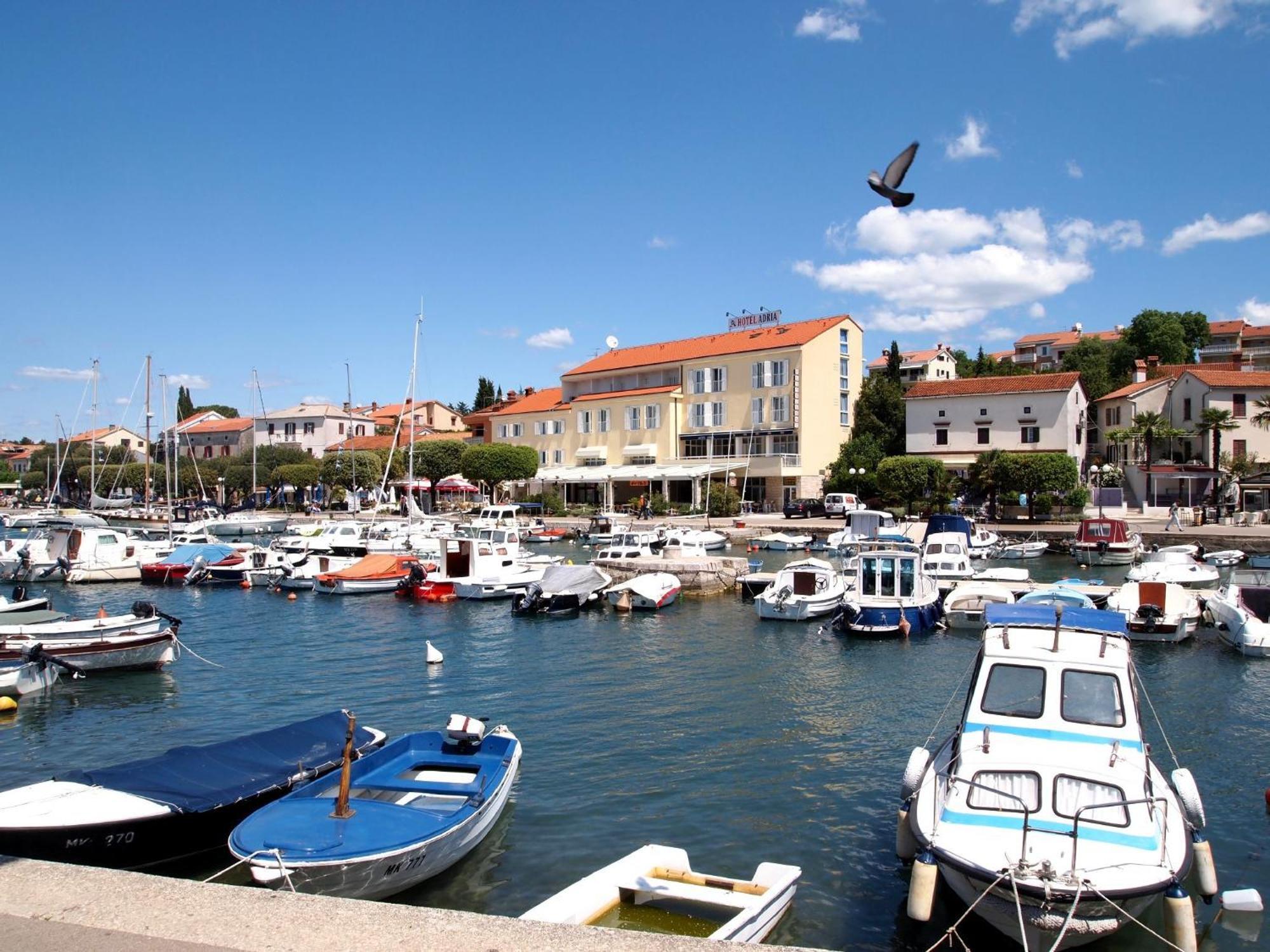 Hotel Adria Malinska Kültér fotó